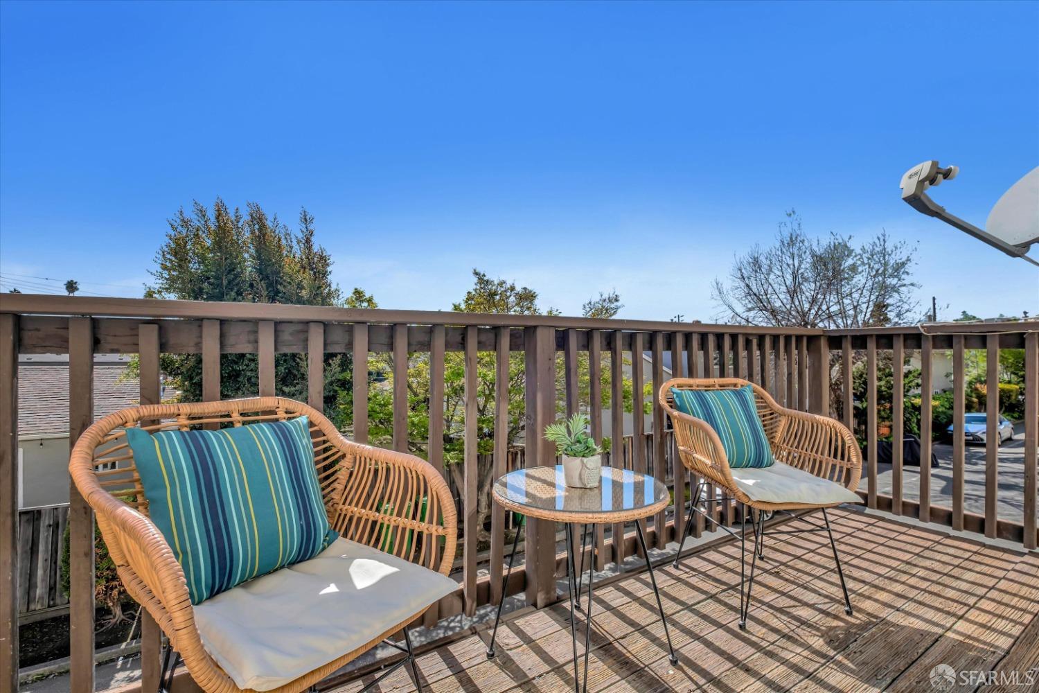 Detail Gallery Image 26 of 28 For 1650 164th Ave, San Leandro,  CA 94578 - 2 Beds | 1/1 Baths