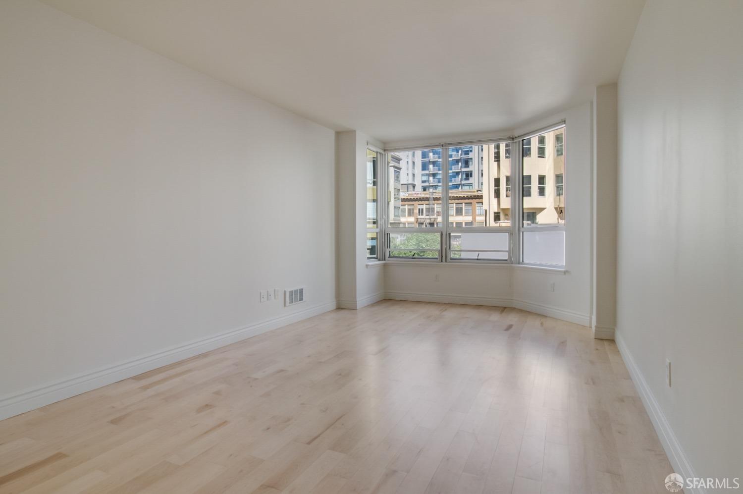 Detail Gallery Image 13 of 29 For 650 Turk St #402,  San Francisco,  CA 94102 - 1 Beds | 1 Baths