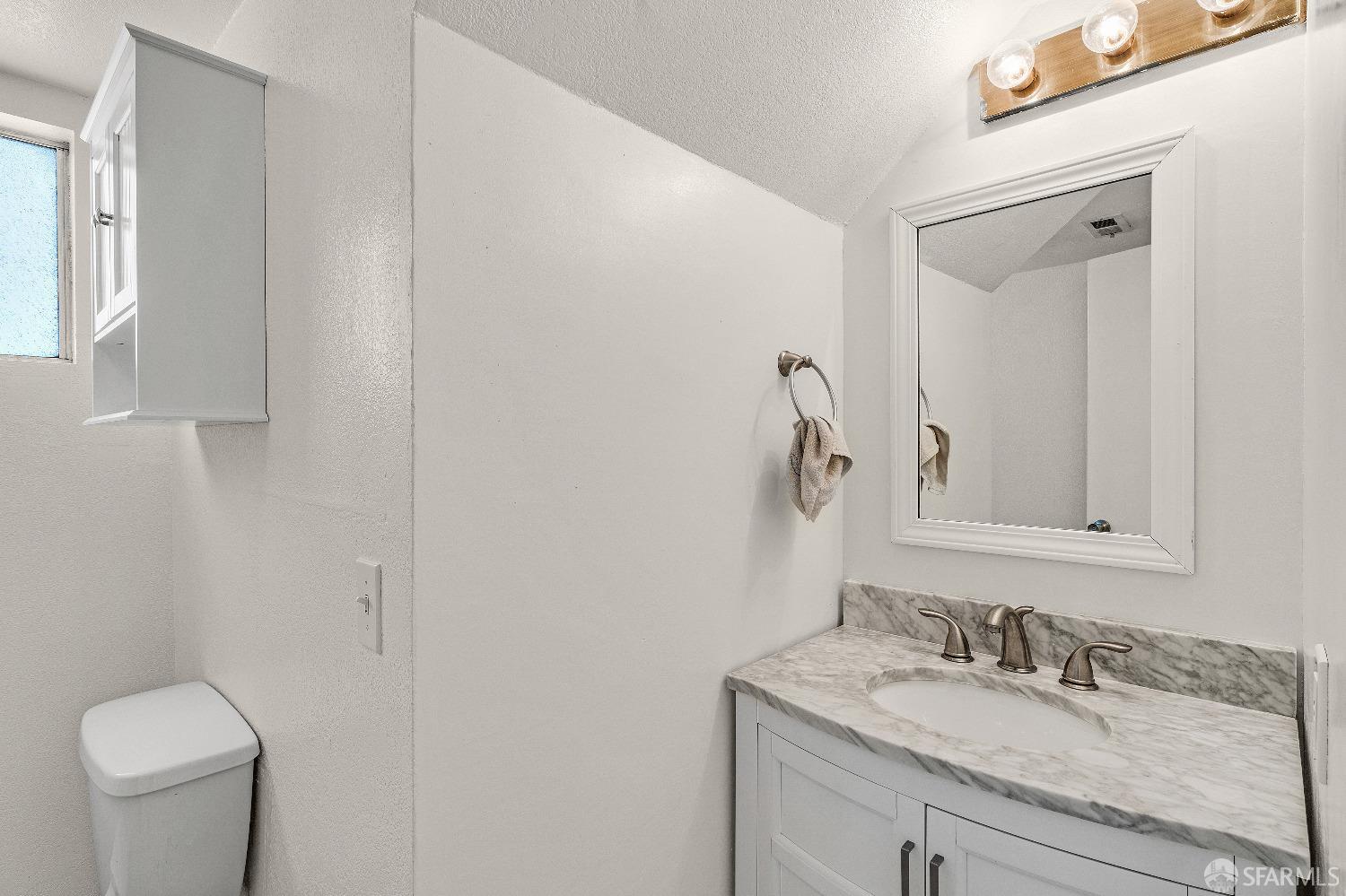 Detail Gallery Image 21 of 47 For 3550 Carter Dr #148,  South San Francisco,  CA 94080 - 3 Beds | 2/1 Baths