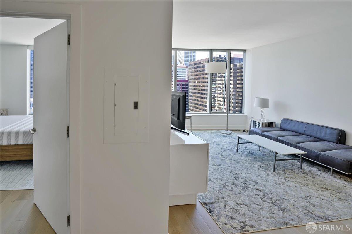 Detail Gallery Image 16 of 45 For 201 Folsom St 17b,  San Francisco,  CA 94105 - 2 Beds | 2 Baths
