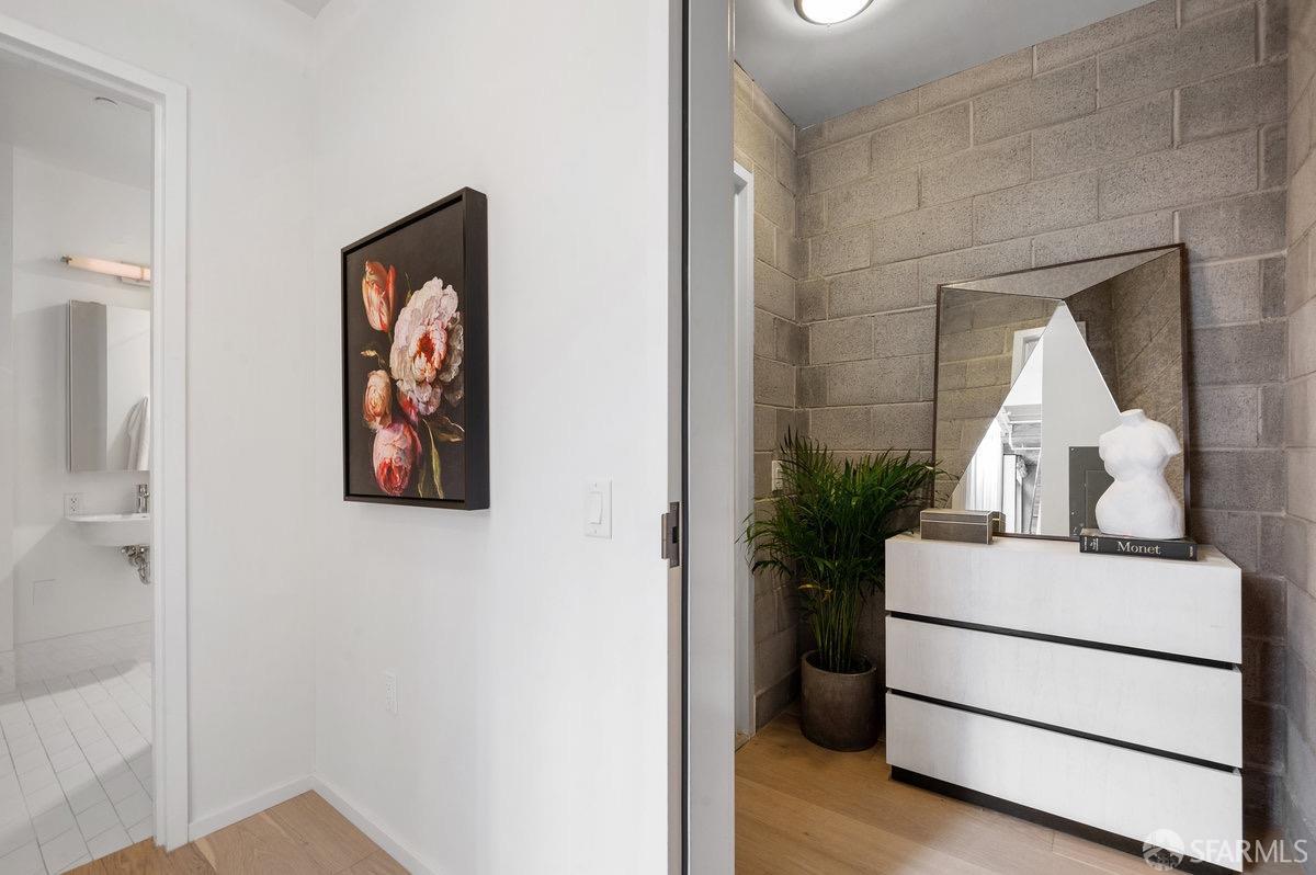 Detail Gallery Image 4 of 45 For 450 Hayes St 1a,  San Francisco,  CA 94102 - 1 Beds | 2 Baths