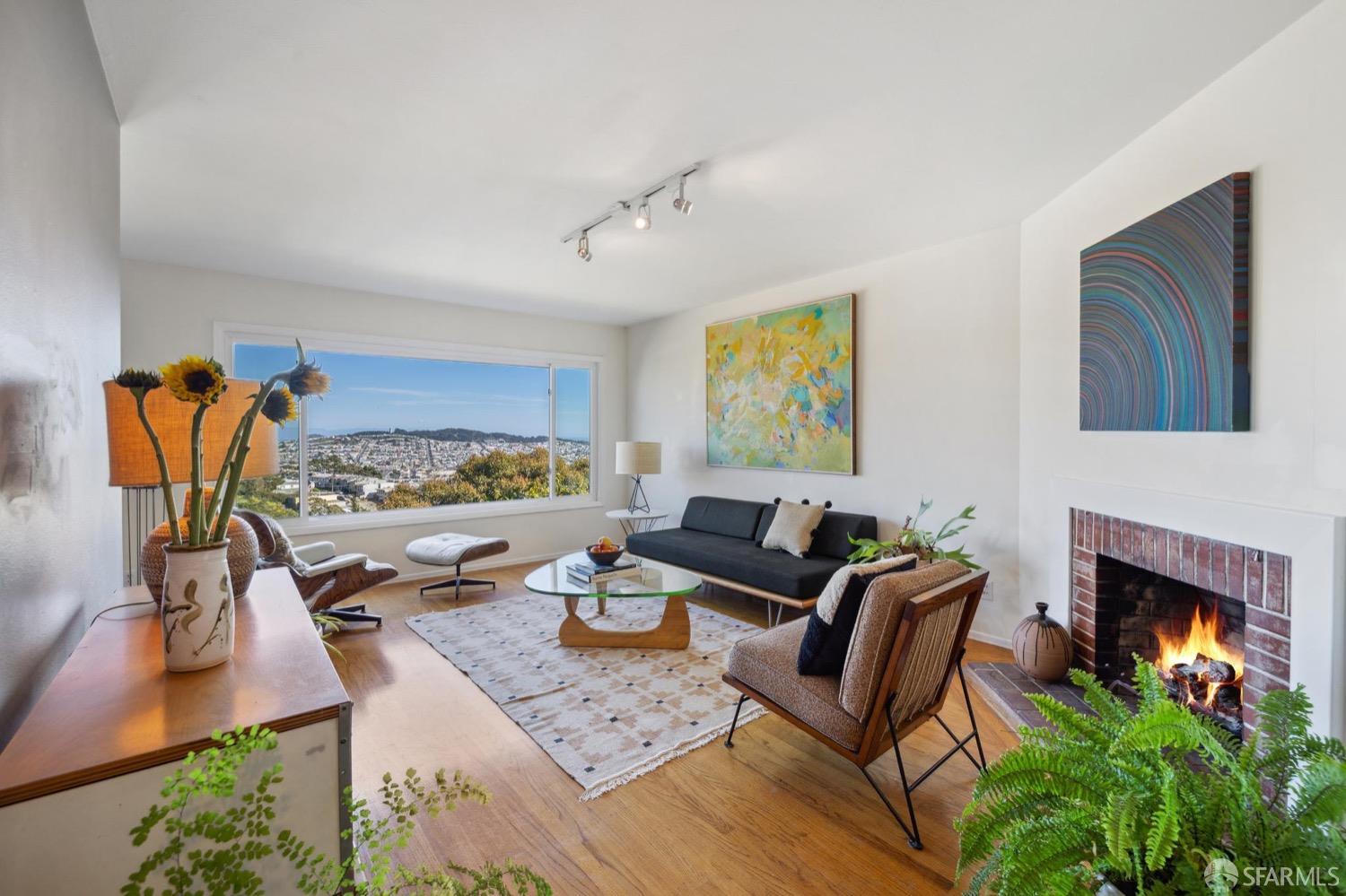 Detail Gallery Image 1 of 1 For 22 Stanford Heights Ave, San Francisco,  CA 94127 - 2 Beds | 2 Baths