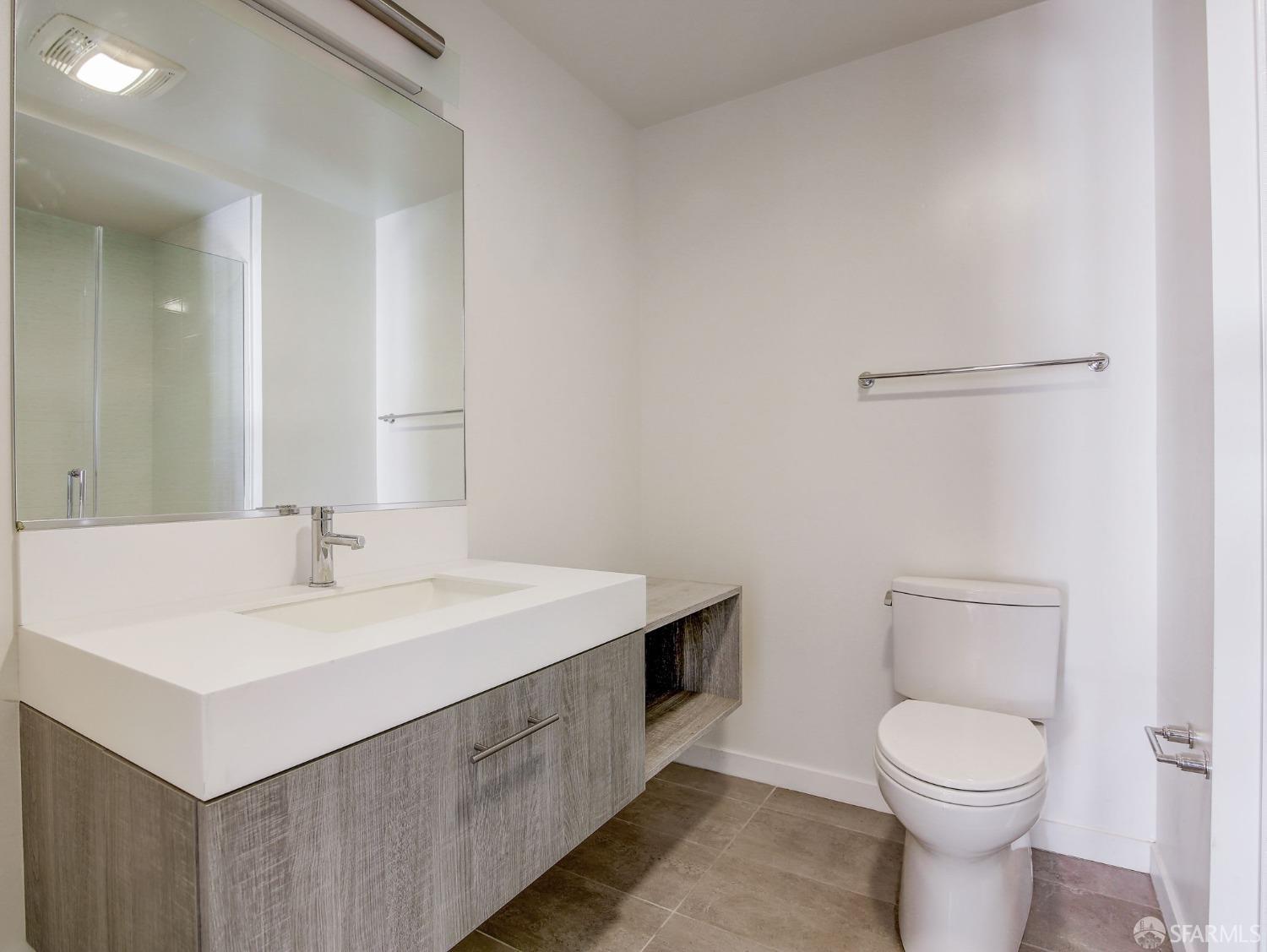 Detail Gallery Image 19 of 50 For 451 Donahue St #502,  San Francisco,  CA 94124 - 2 Beds | 2 Baths