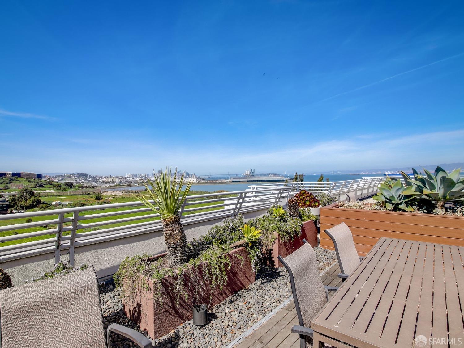 Detail Gallery Image 34 of 50 For 451 Donahue St #502,  San Francisco,  CA 94124 - 2 Beds | 2 Baths