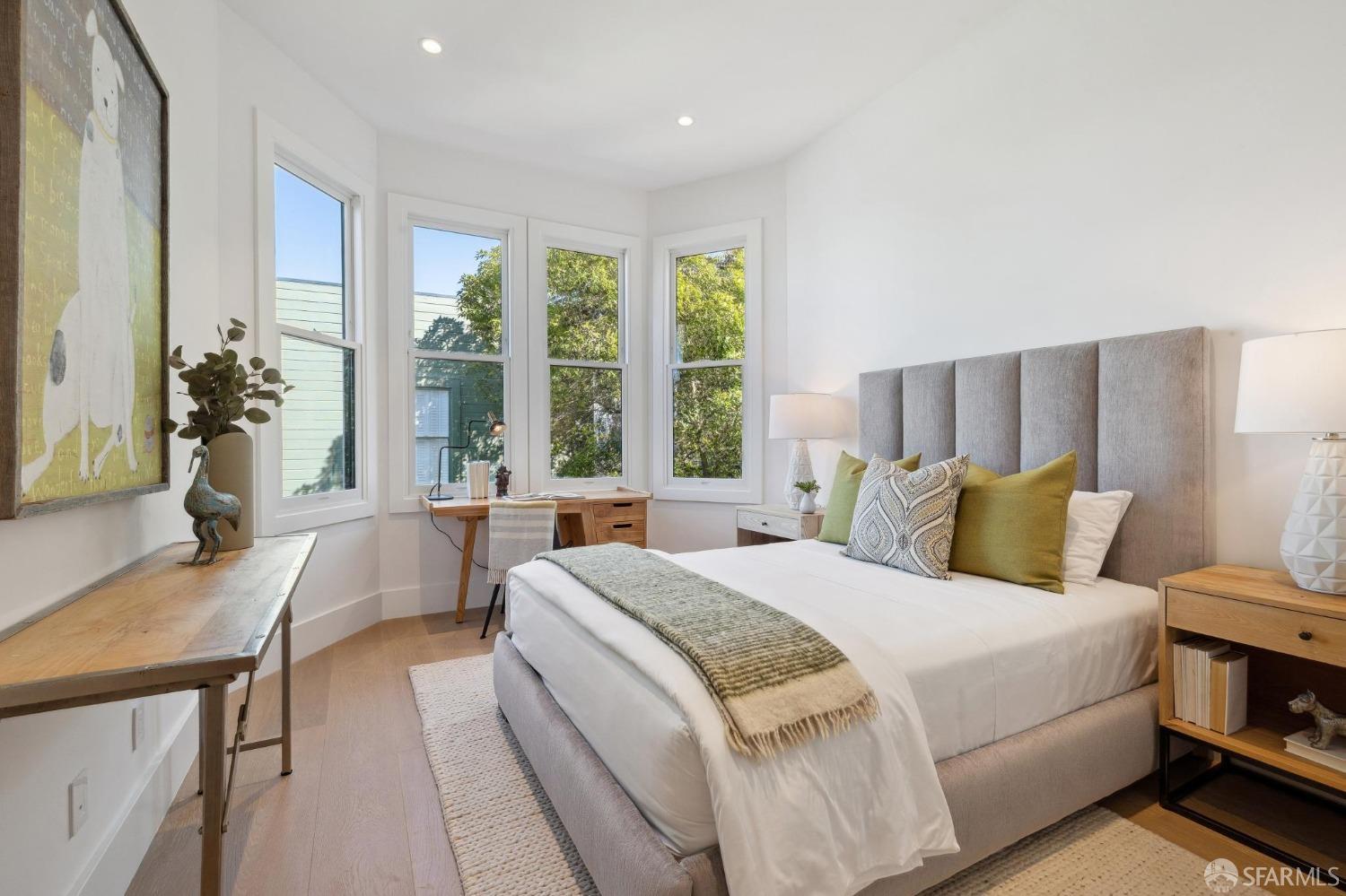 Detail Gallery Image 41 of 60 For 704 Ashbury St, San Francisco,  CA 94117 - 5 Beds | 4/2 Baths