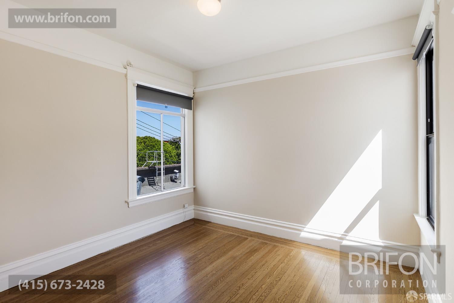 Detail Gallery Image 11 of 28 For 1530 Hyde St #6,  San Francisco,  CA 94109 - 2 Beds | 0/1 Baths