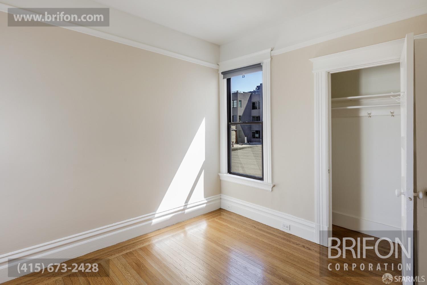Detail Gallery Image 12 of 28 For 1530 Hyde St #6,  San Francisco,  CA 94109 - 2 Beds | 0/1 Baths