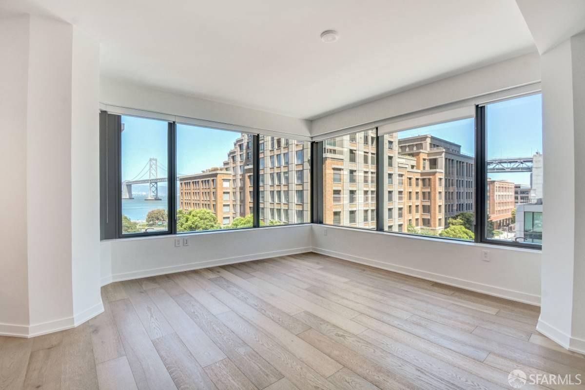 Detail Gallery Image 4 of 37 For 280 Spear St 7d,  San Francisco,  CA 94105 - 2 Beds | 2 Baths