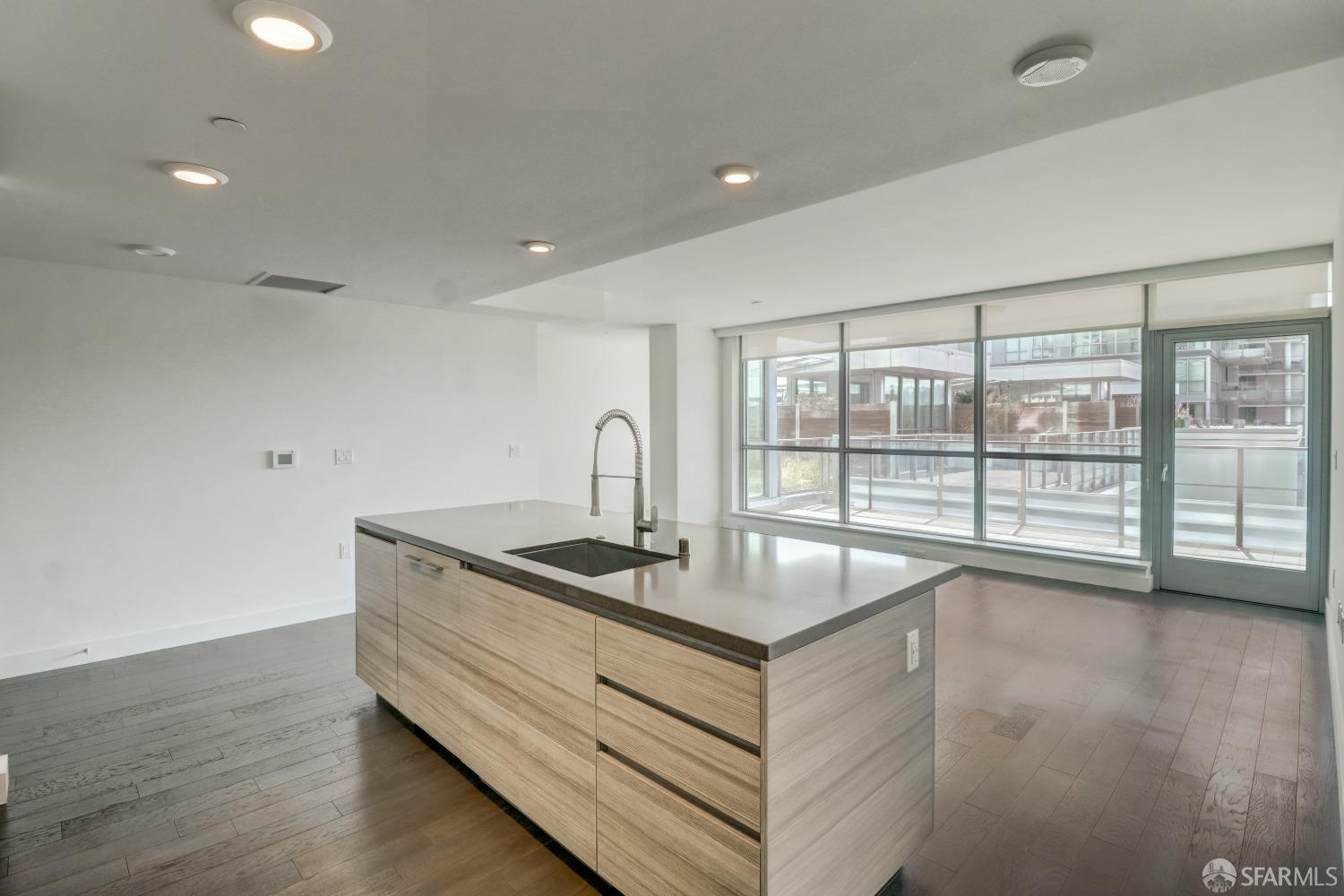 Detail Gallery Image 7 of 68 For 708 Long Bridge St #1011,  San Francisco,  CA 94158 - 1 Beds | 1 Baths