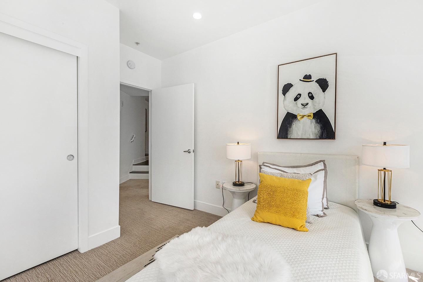 Detail Gallery Image 42 of 54 For 438 W Grand Ave #420,  Oakland,  CA 94612 - 3 Beds | 2/1 Baths