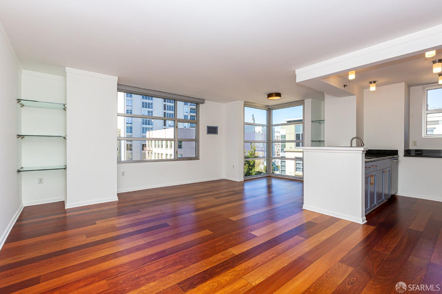 Detail Gallery Image 10 of 27 For 1800 Washington St #811,  San Francisco,  CA 94109 - 2 Beds | 2 Baths