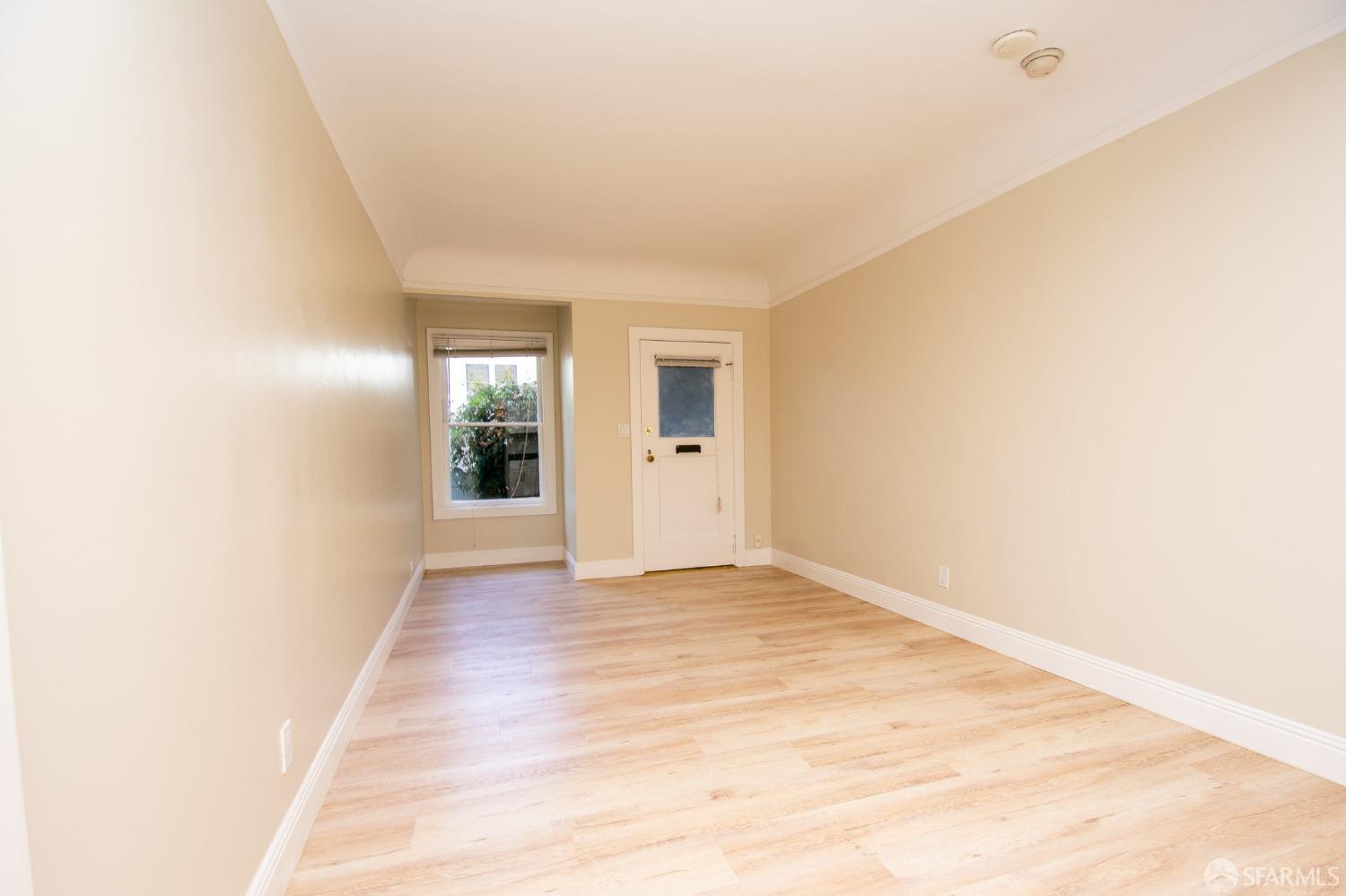 Detail Gallery Image 6 of 13 For 207 Bonview St #B,  San Francisco,  CA 94110 - 1 Beds | 1 Baths