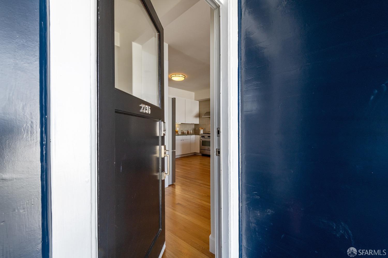 Detail Gallery Image 38 of 39 For 2735 Bush St, San Francisco,  CA 94115 - 2 Beds | 2 Baths