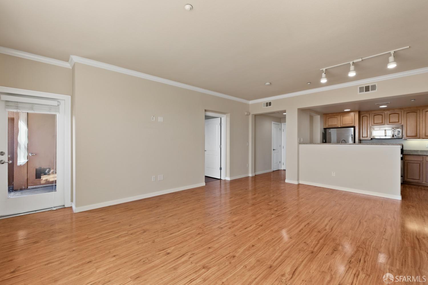 Detail Gallery Image 4 of 38 For 2220 Gellert Blvd #4108,  South San Francisco,  CA 94080 - 2 Beds | 2 Baths