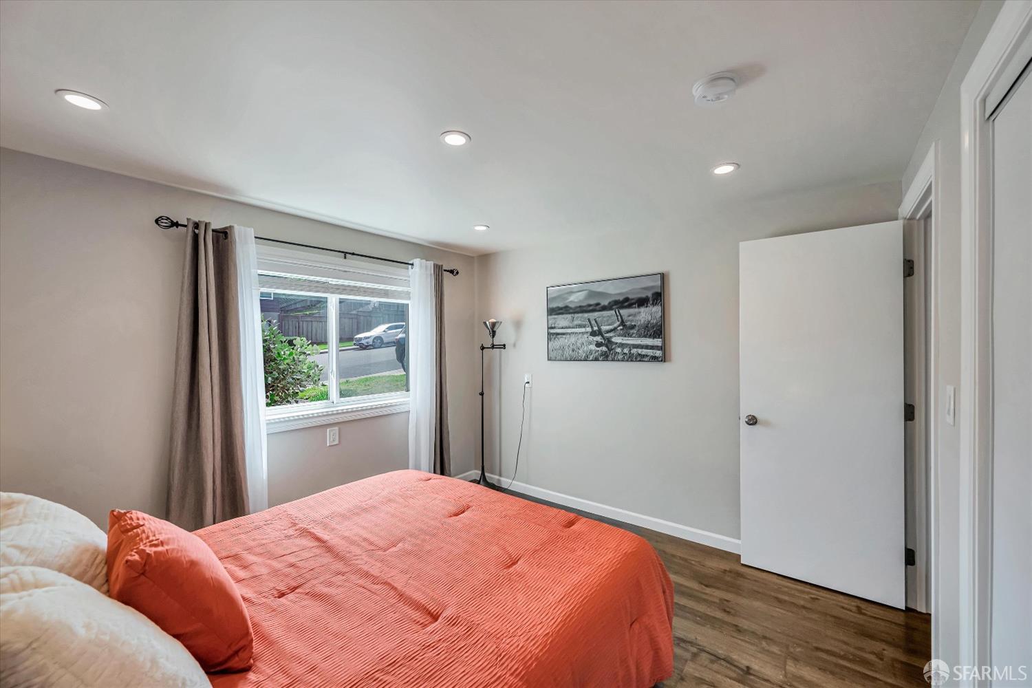 Detail Gallery Image 17 of 24 For 269 Palisades Dr, Daly City,  CA 94015 - 3 Beds | 2 Baths