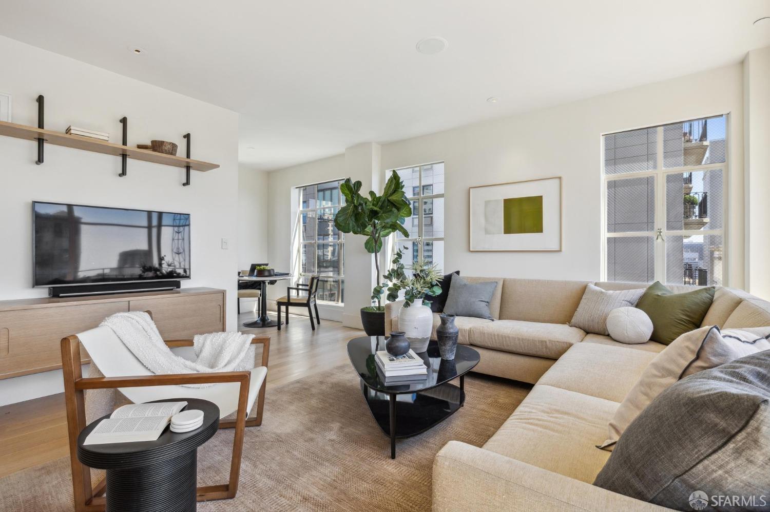 Detail Gallery Image 8 of 48 For 1190 Sacramento St #9,  San Francisco,  CA 94108 - 2 Beds | 2 Baths