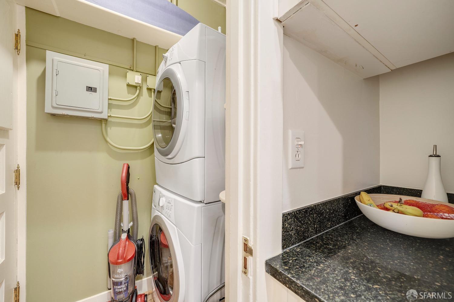 Detail Gallery Image 10 of 21 For 1341 Union St #4,  San Francisco,  CA 94109 - 1 Beds | 1 Baths
