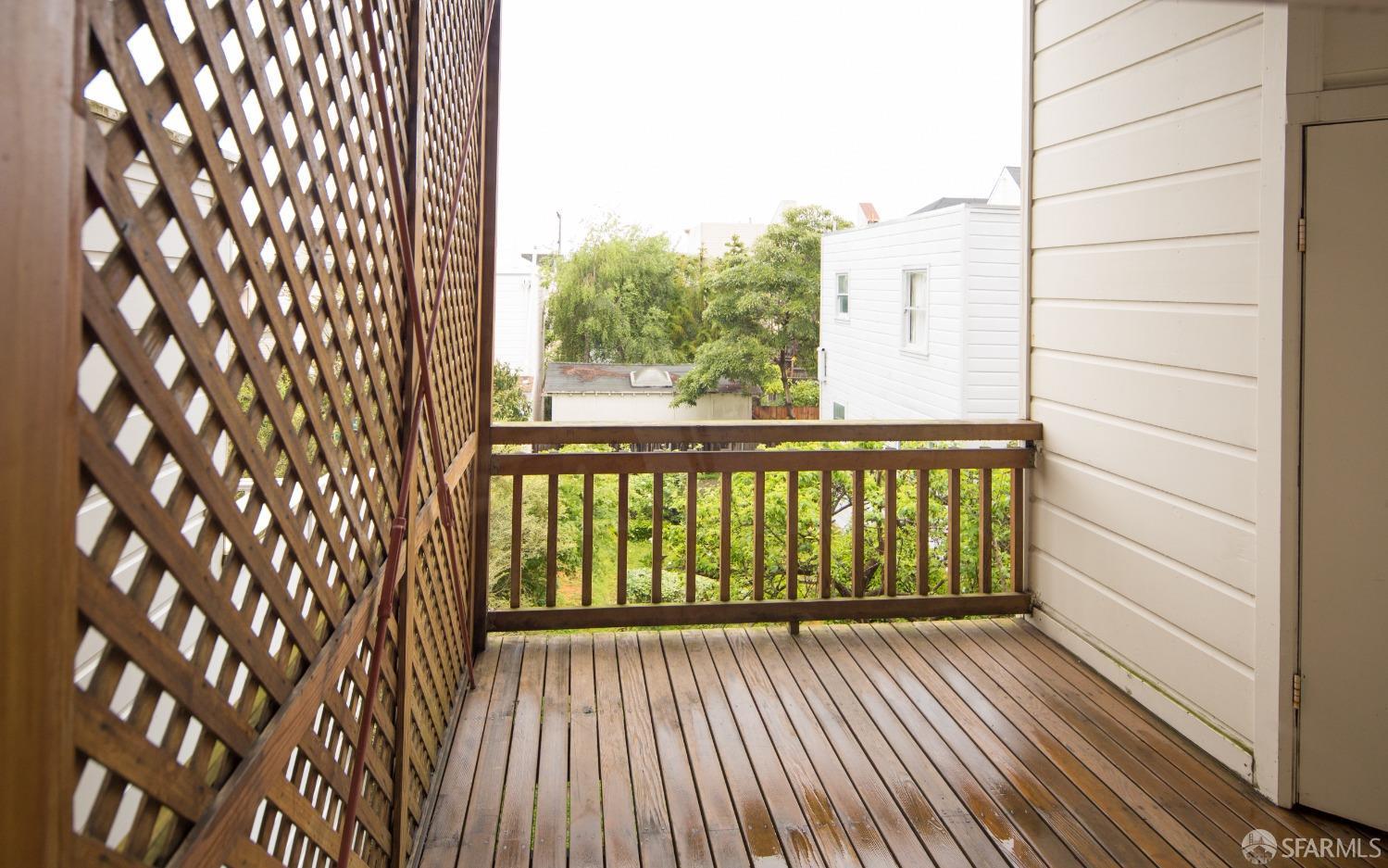 Detail Gallery Image 6 of 7 For 2328 Filbert St, San Francisco,  CA 94123 - 3 Beds | 1 Baths