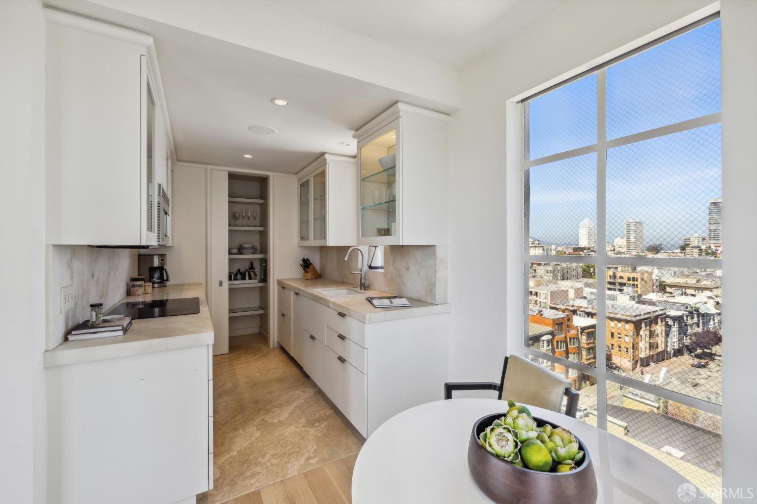 Detail Gallery Image 13 of 48 For 1190 Sacramento St #9,  San Francisco,  CA 94108 - 2 Beds | 2 Baths