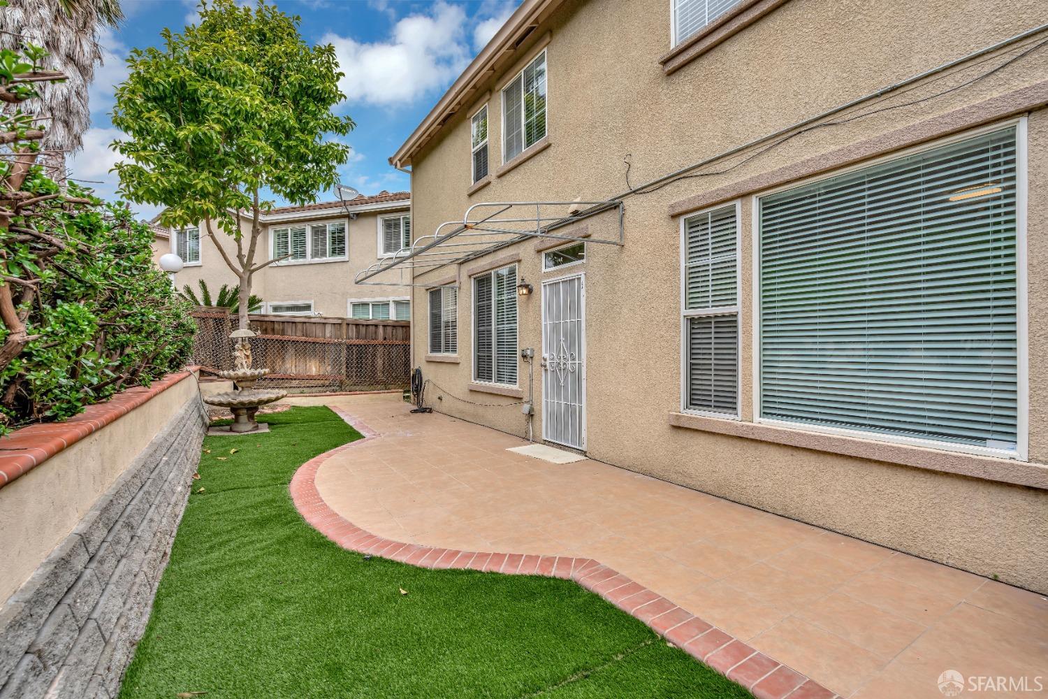 Detail Gallery Image 39 of 40 For 617 Carlotta Cir, Pinole,  CA 94564 - 4 Beds | 2/1 Baths
