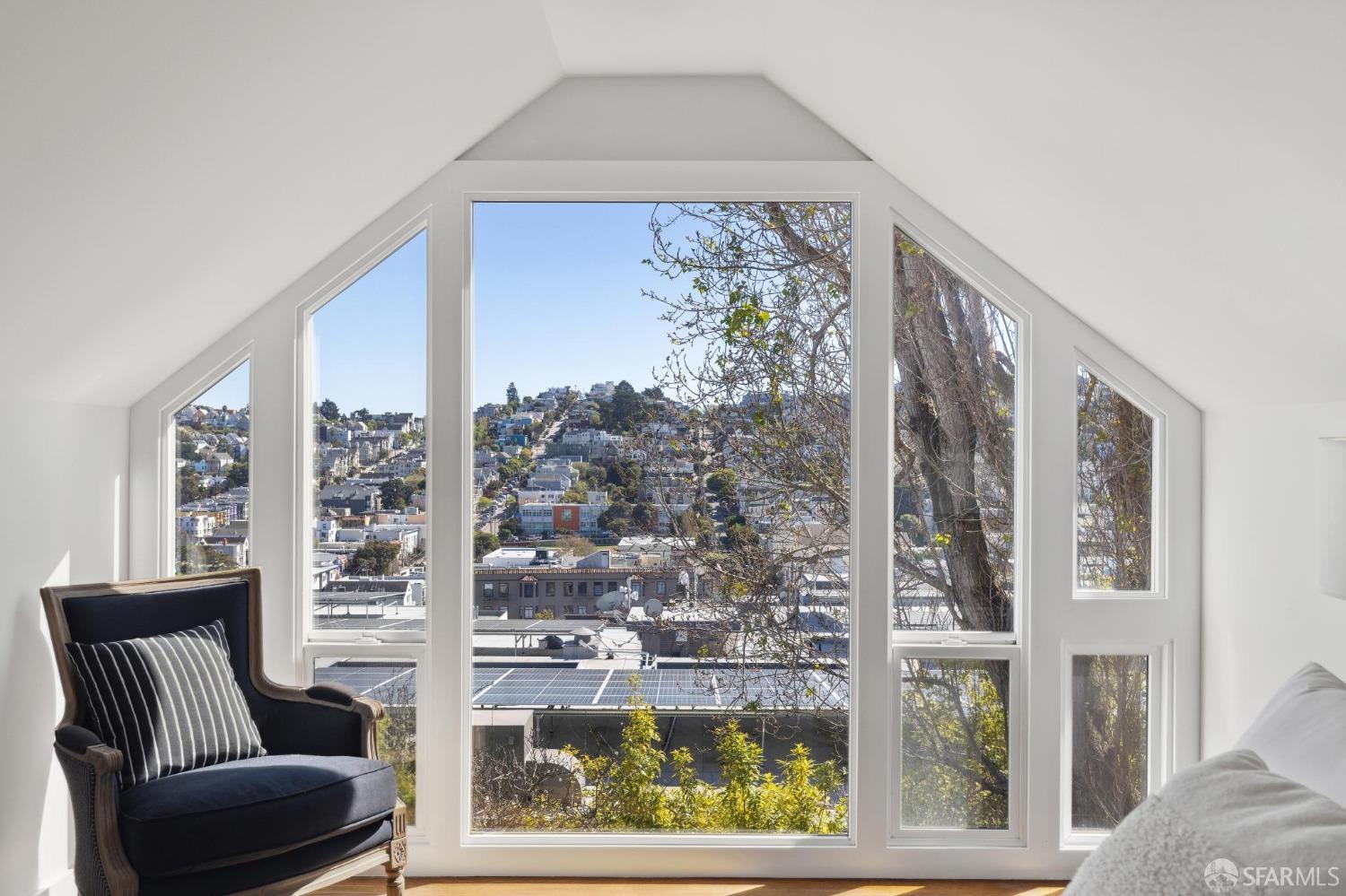 Detail Gallery Image 27 of 41 For 93 States St, San Francisco,  CA 94114 - 3 Beds | 2 Baths