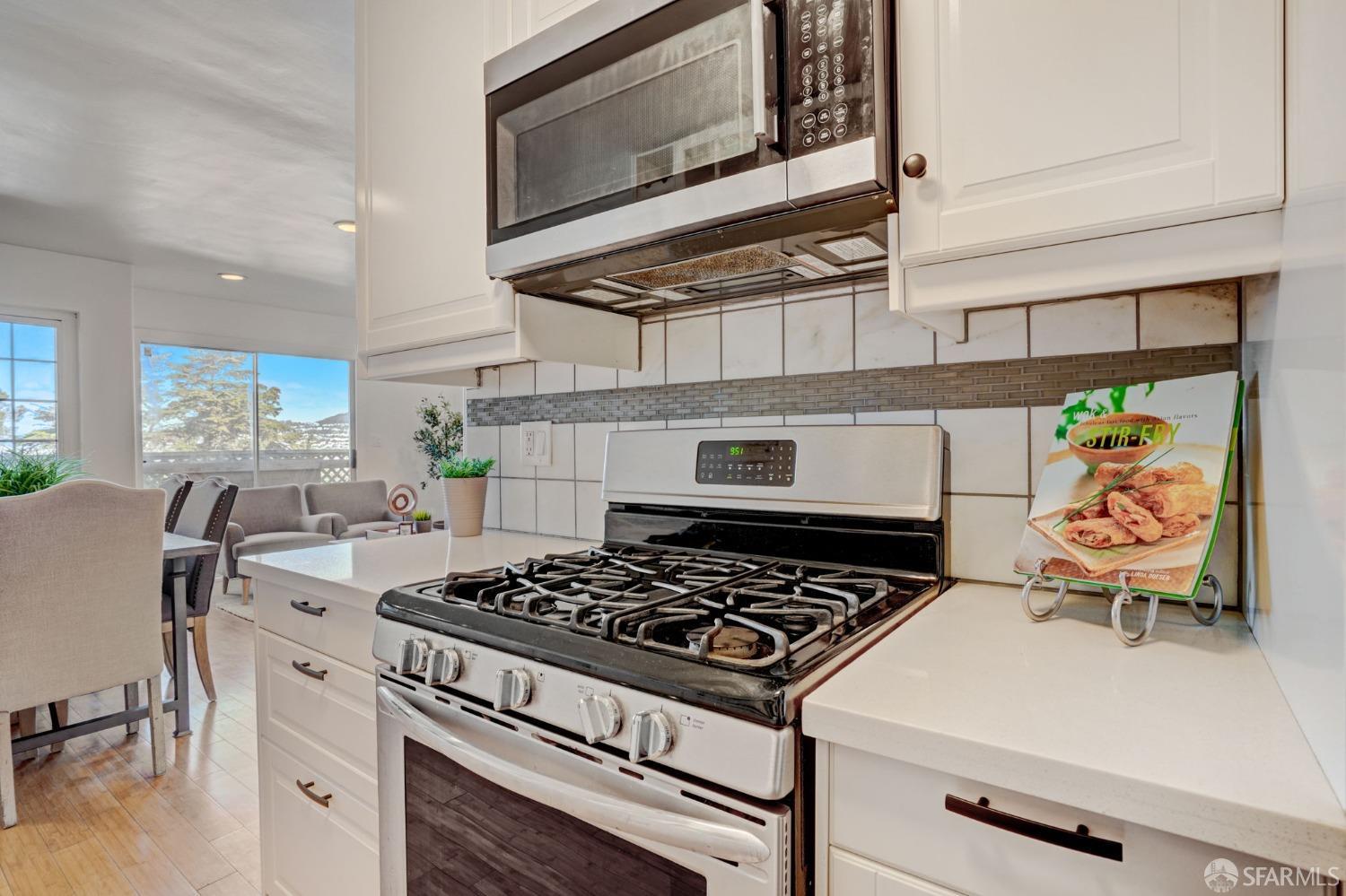 Detail Gallery Image 21 of 34 For 1028 San Luis Cir #634,  Daly City,  CA 94014 - 1 Beds | 1 Baths