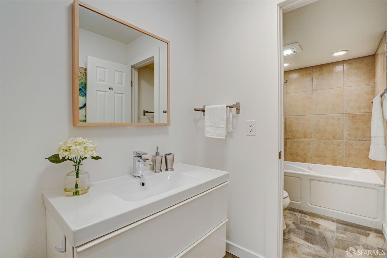 Detail Gallery Image 26 of 34 For 1028 San Luis Cir #634,  Daly City,  CA 94014 - 1 Beds | 1 Baths