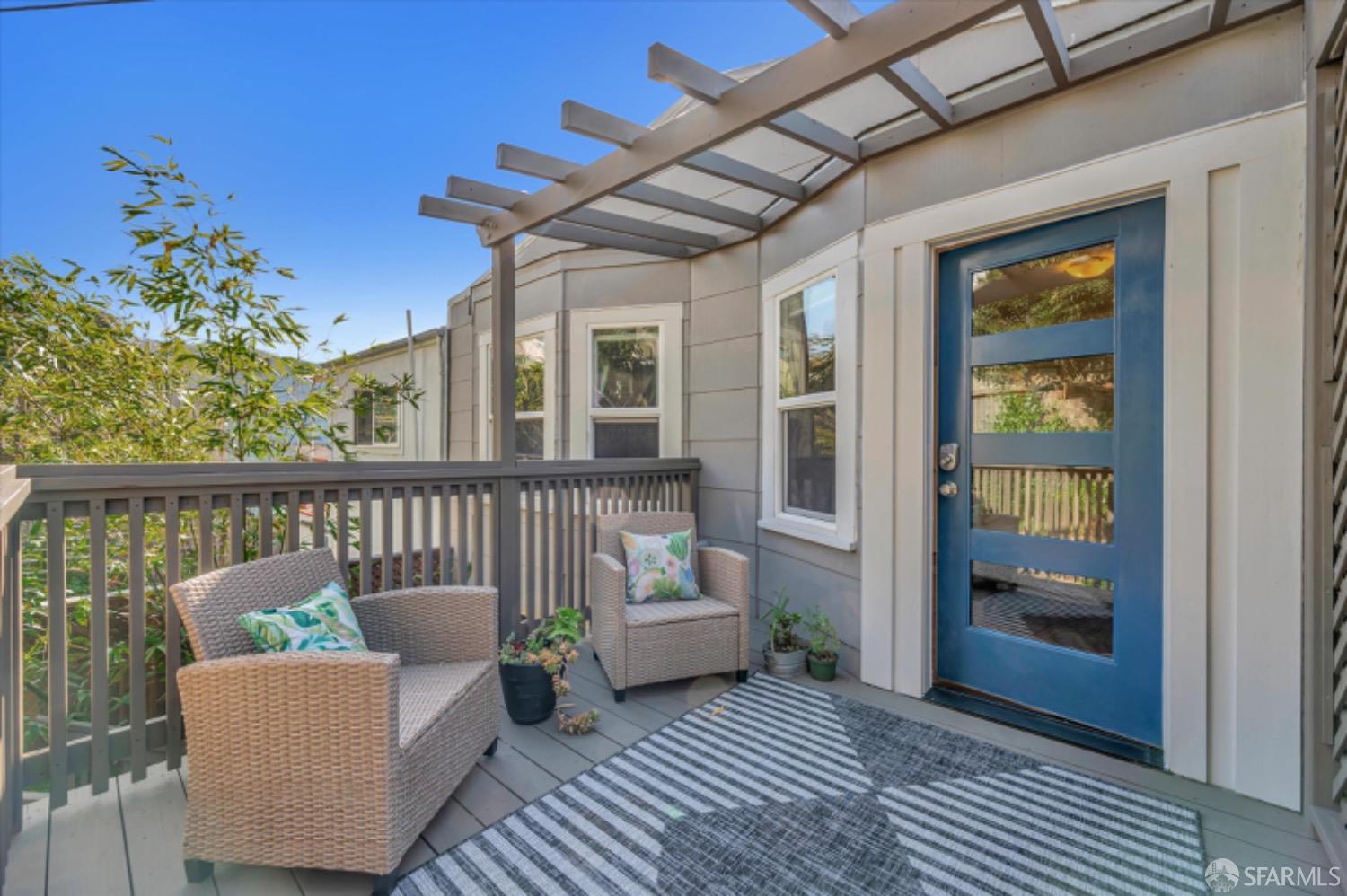 Detail Gallery Image 1 of 48 For 753 Cayuga Ave, San Francisco,  CA 94112 - 3 Beds | 2 Baths