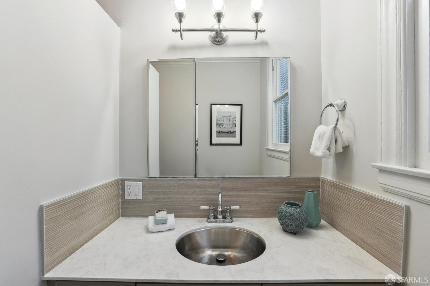 Detail Gallery Image 37 of 65 For 621 Madrid St, San Francisco,  CA 94112 - 3 Beds | 2 Baths