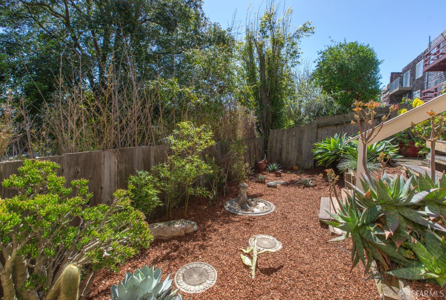 Detail Gallery Image 51 of 99 For 419 Franconia St, San Francisco,  CA 94110 - 4 Beds | 2 Baths