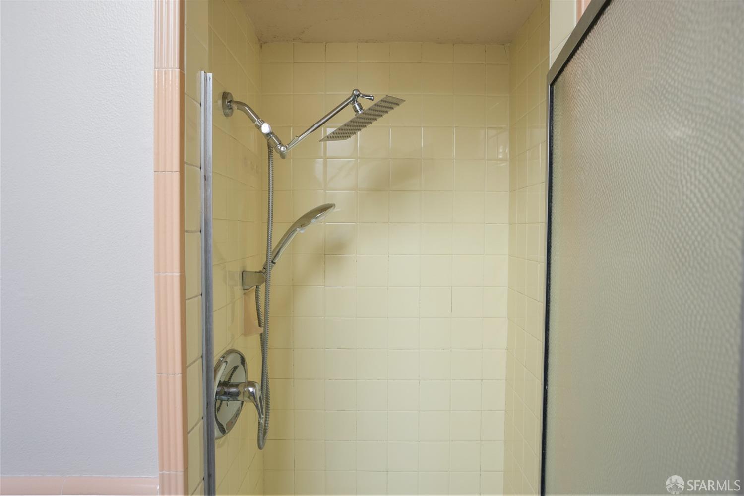 Detail Gallery Image 20 of 28 For 900 Avalon Ave, San Francisco,  CA 94112 - 2 Beds | 1 Baths