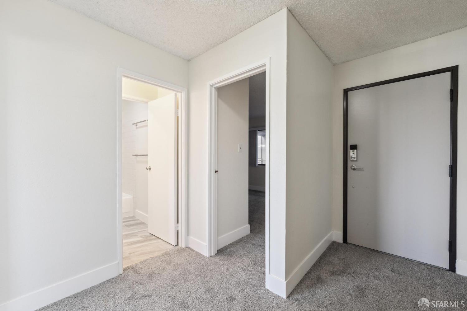 Detail Gallery Image 31 of 52 For 7 Embarcadero St #308,  Oakland,  CA 94607 - 2 Beds | 1/1 Baths
