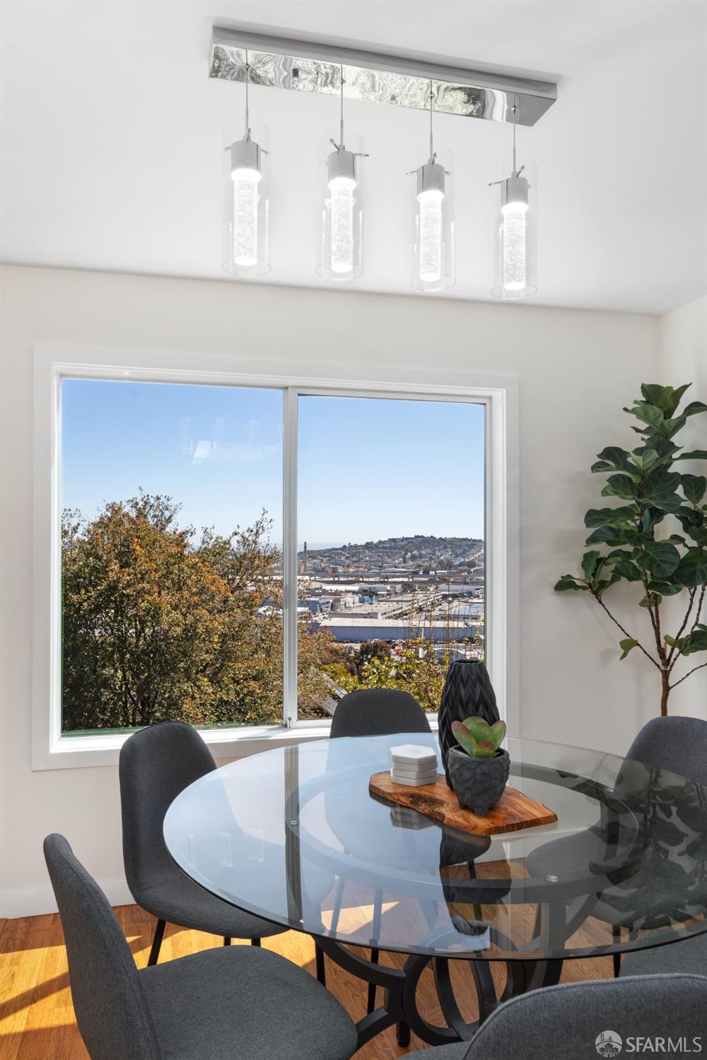 Detail Gallery Image 20 of 99 For 419 Franconia St, San Francisco,  CA 94110 - 4 Beds | 2 Baths