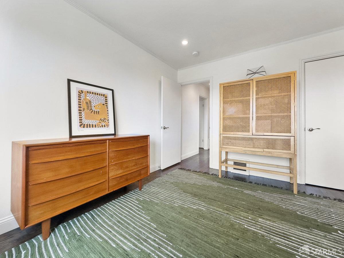 Detail Gallery Image 18 of 38 For 400 Melrose Ave, San Francisco,  CA 94127 - 2 Beds | 1 Baths