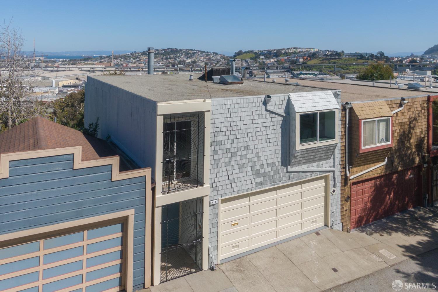 Detail Gallery Image 63 of 99 For 419 Franconia St, San Francisco,  CA 94110 - 4 Beds | 2 Baths