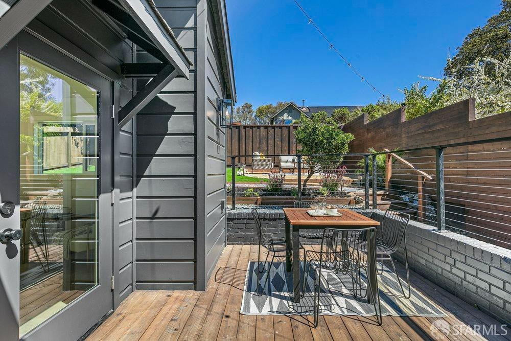 Detail Gallery Image 26 of 35 For 211 Purdue Ave, Kensington,  CA 94708 - 4 Beds | 2 Baths