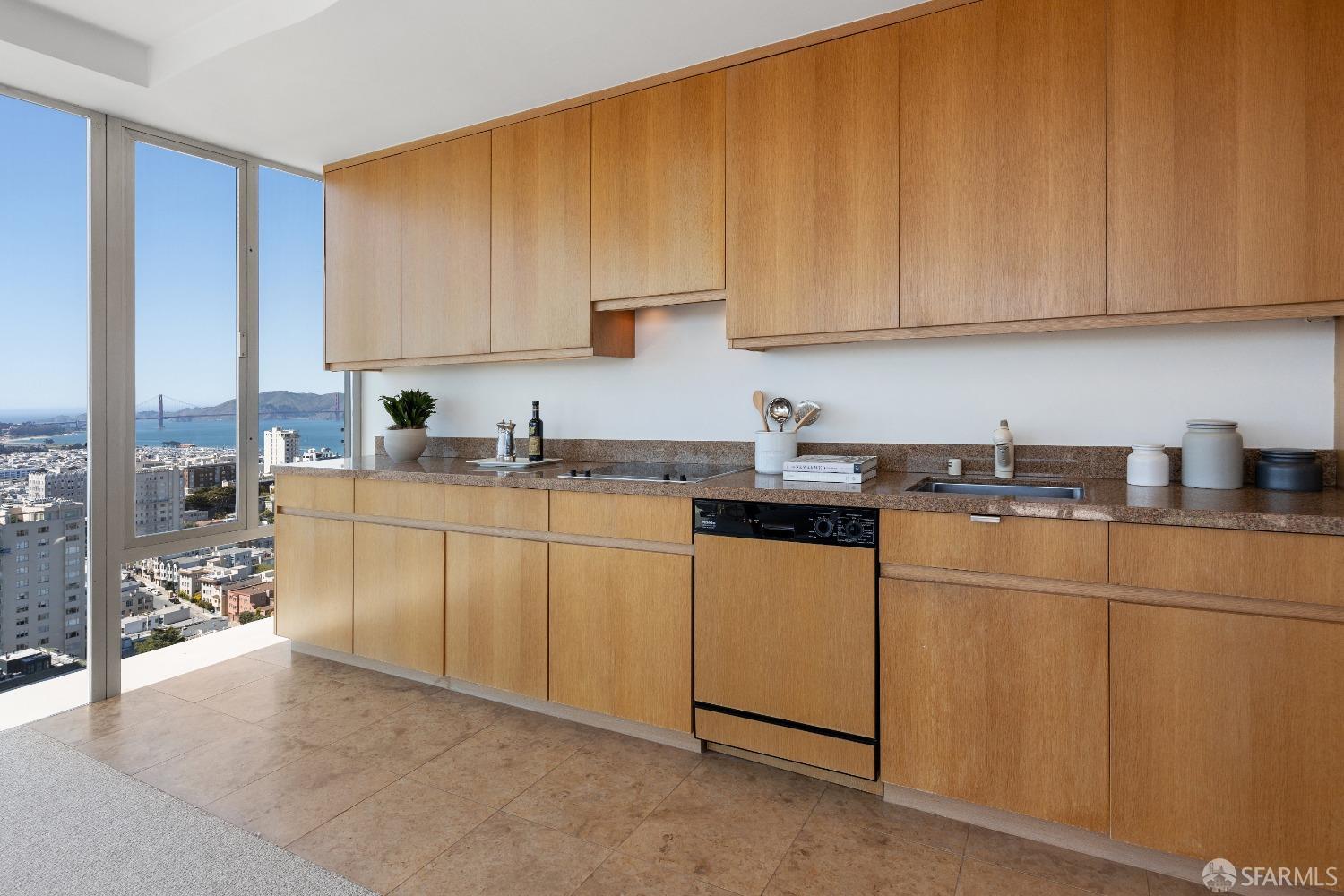 Detail Gallery Image 15 of 37 For 1750 Taylor St #2302,  San Francisco,  CA 94133 - 2 Beds | 2 Baths