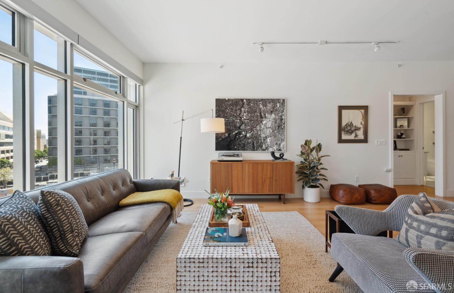 Detail Gallery Image 3 of 40 For 77 Van Ness Ave #505,  San Francisco,  CA 94102 - 1 Beds | 1 Baths