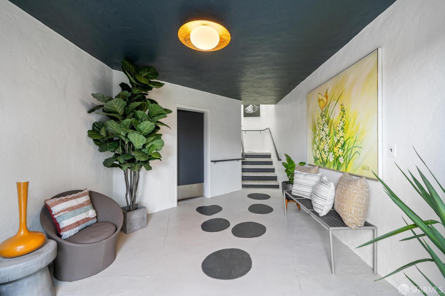 Detail Gallery Image 2 of 65 For 393 Sweeny St, San Francisco,  CA 94134 - 2 Beds | 1 Baths