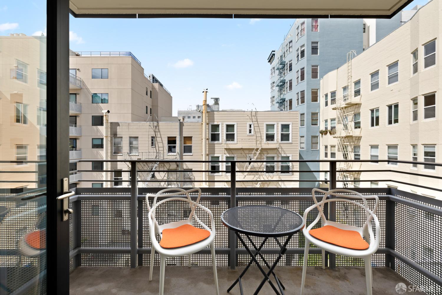 Detail Gallery Image 9 of 17 For 8 Buchanan St #613,  San Francisco,  CA 94102 - 2 Beds | 2 Baths