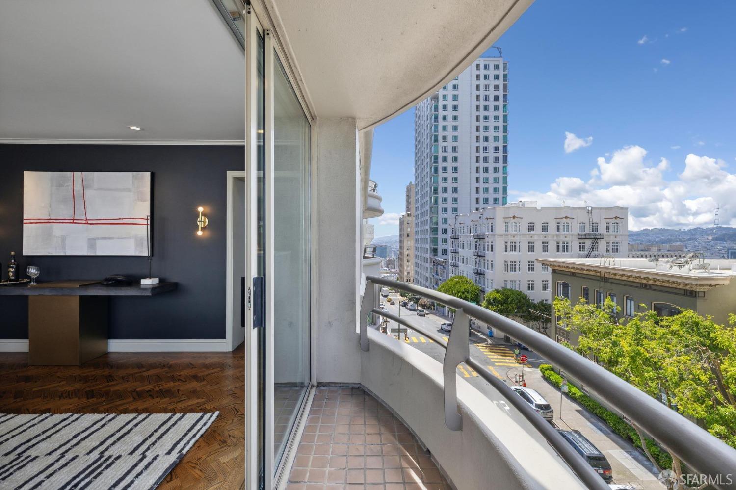 Detail Gallery Image 29 of 89 For 1220 Jones St #501,  San Francisco,  CA 94109 - 3 Beds | 3 Baths