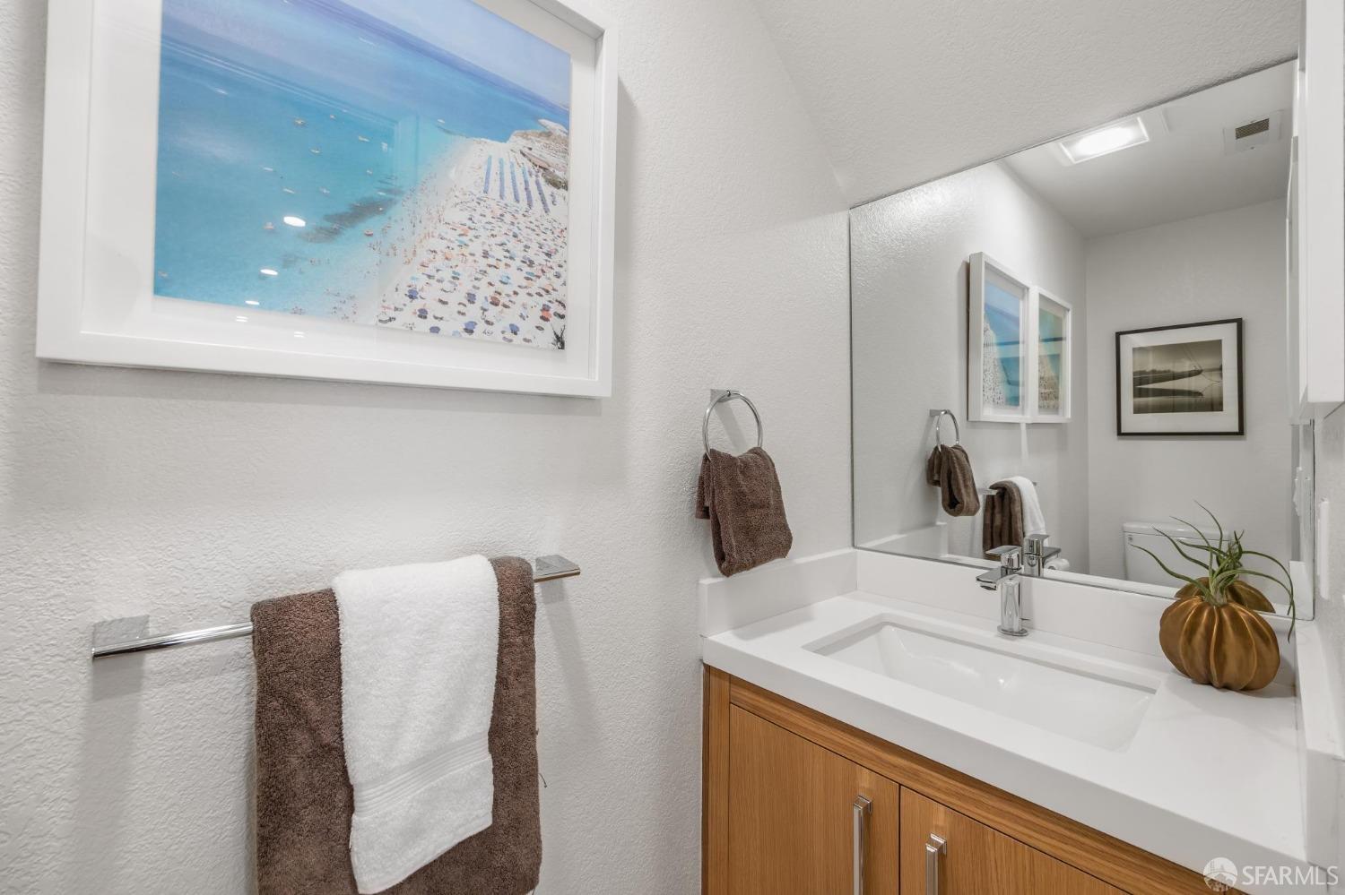 Detail Gallery Image 20 of 48 For 1011 Chula Vista Ter, Sunnyvale,  CA 94086 - 2 Beds | 2/1 Baths