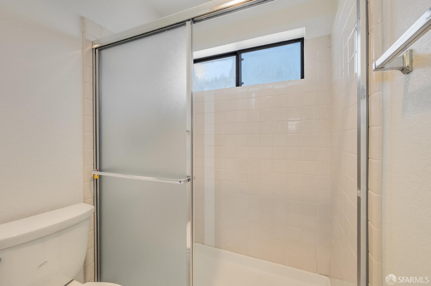 Detail Gallery Image 29 of 38 For 207 Oak Ct #207,  Daly City,  CA 94014 - 3 Beds | 2 Baths