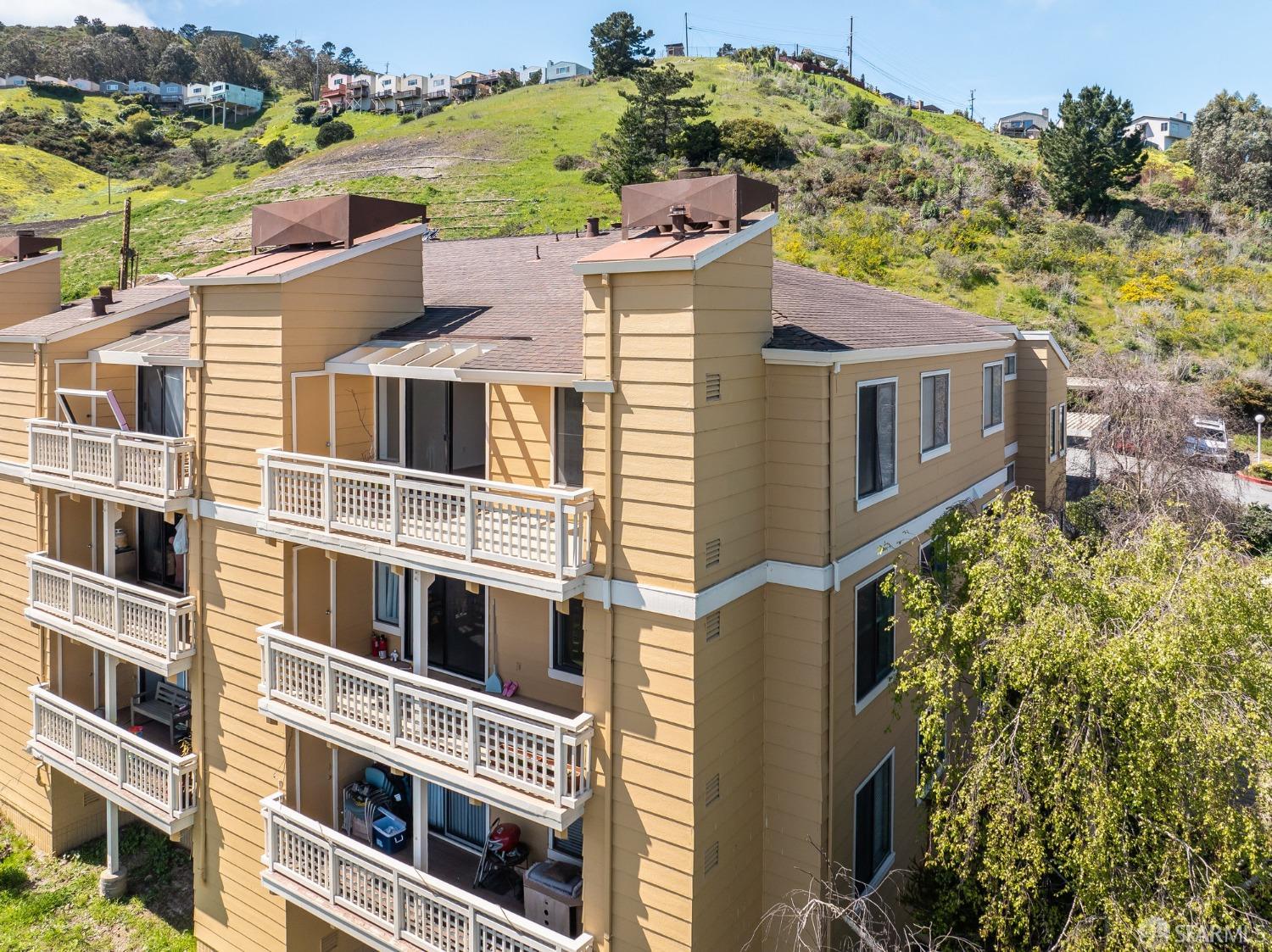 Detail Gallery Image 36 of 38 For 207 Oak Ct #207,  Daly City,  CA 94014 - 3 Beds | 2 Baths