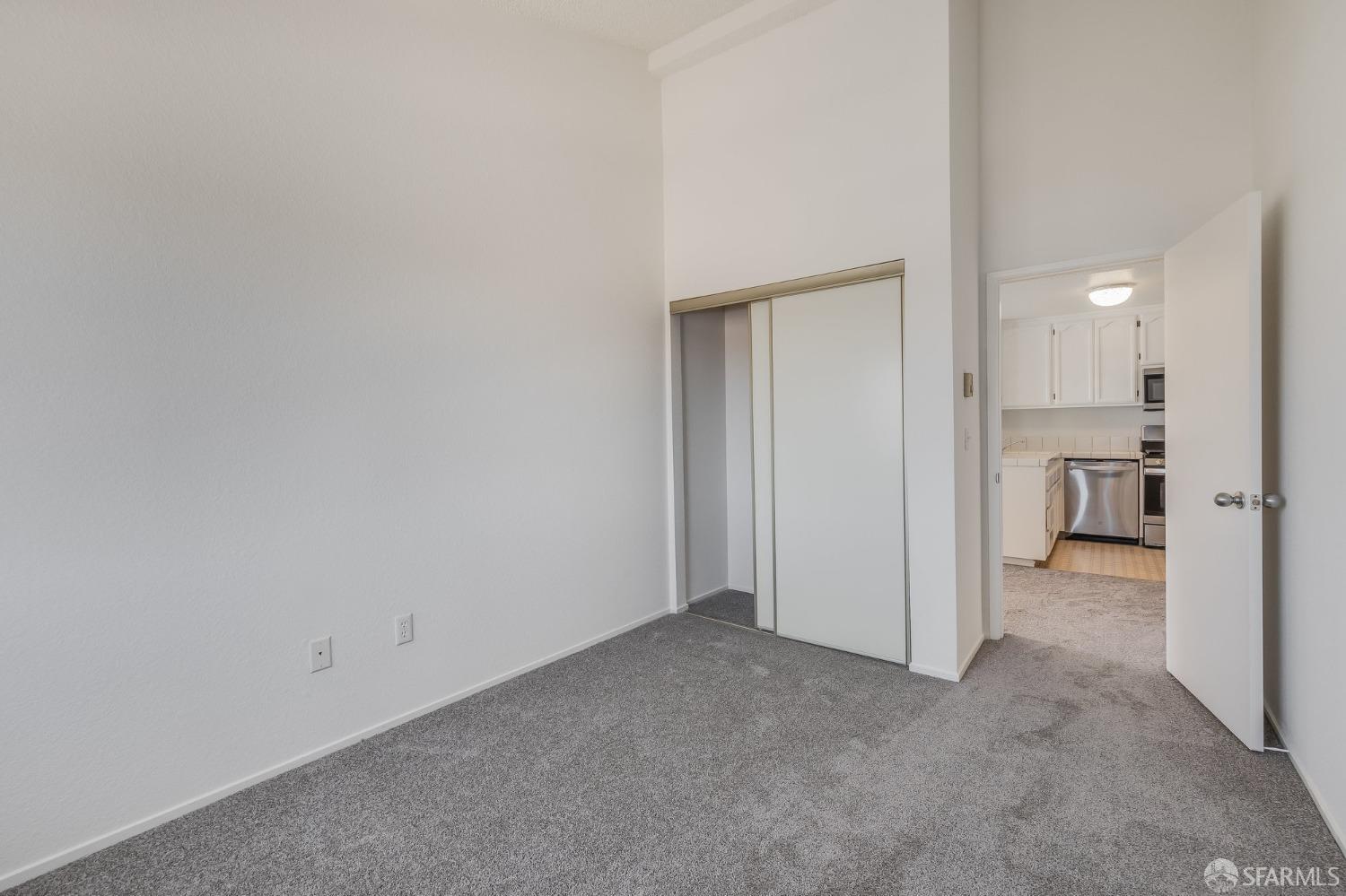 Detail Gallery Image 25 of 38 For 207 Oak Ct #207,  Daly City,  CA 94014 - 3 Beds | 2 Baths