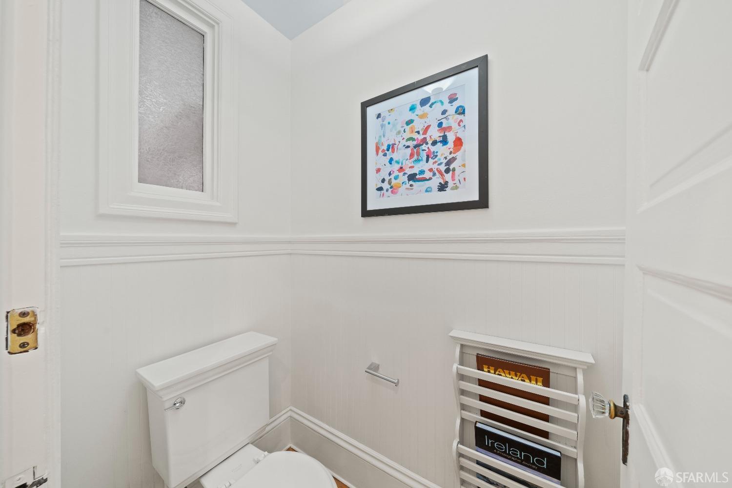 Detail Gallery Image 25 of 33 For 209 Cole St, San Francisco,  CA 94117 - 2 Beds | 1 Baths