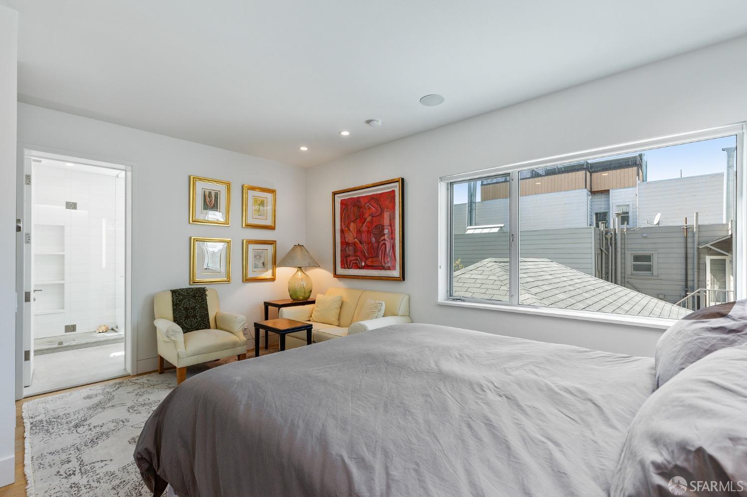 Detail Gallery Image 46 of 72 For 1338 Filbert St a,  San Francisco,  CA 94109 - 4 Beds | 4/2 Baths