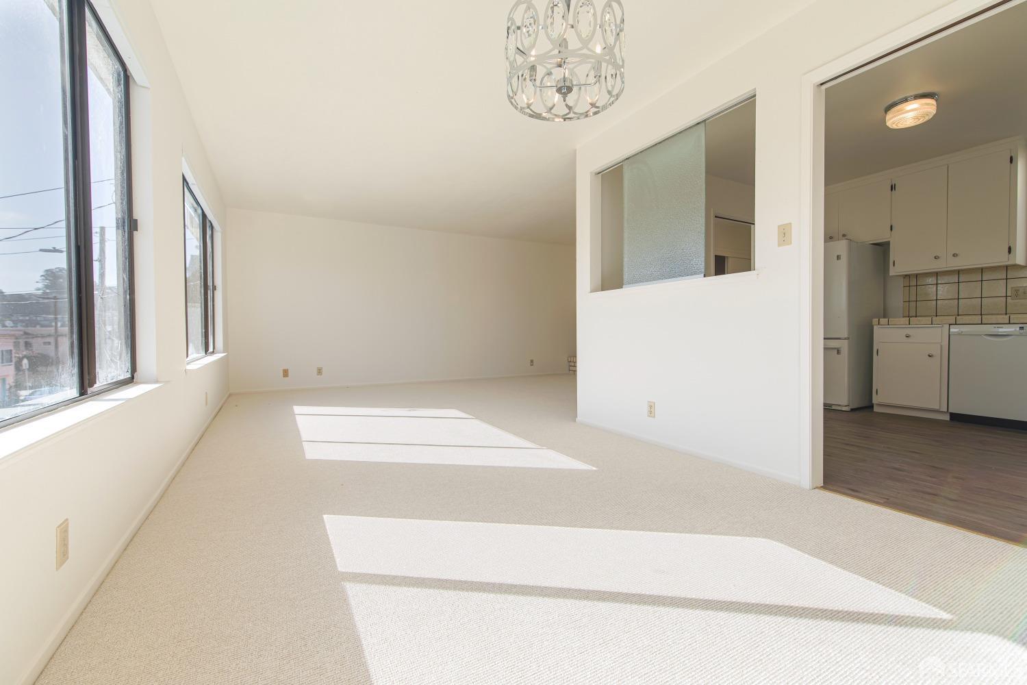 Detail Gallery Image 7 of 30 For 348 Holyoke St, San Francisco,  CA 94134 - 4 Beds | 2 Baths