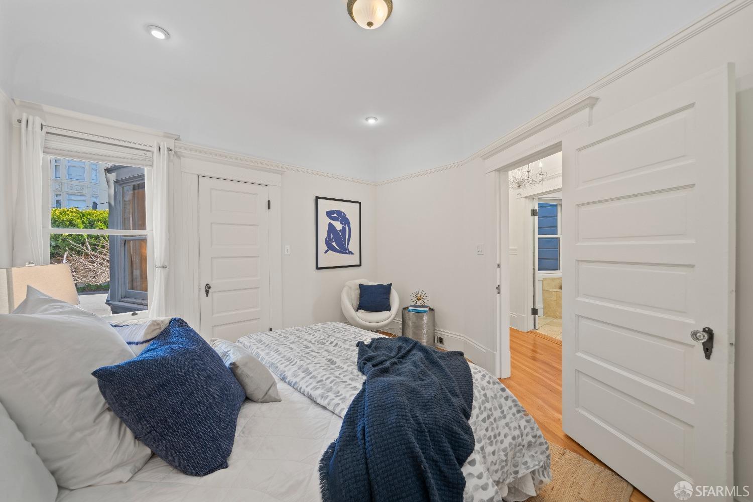 Detail Gallery Image 23 of 33 For 209 Cole St, San Francisco,  CA 94117 - 2 Beds | 1 Baths