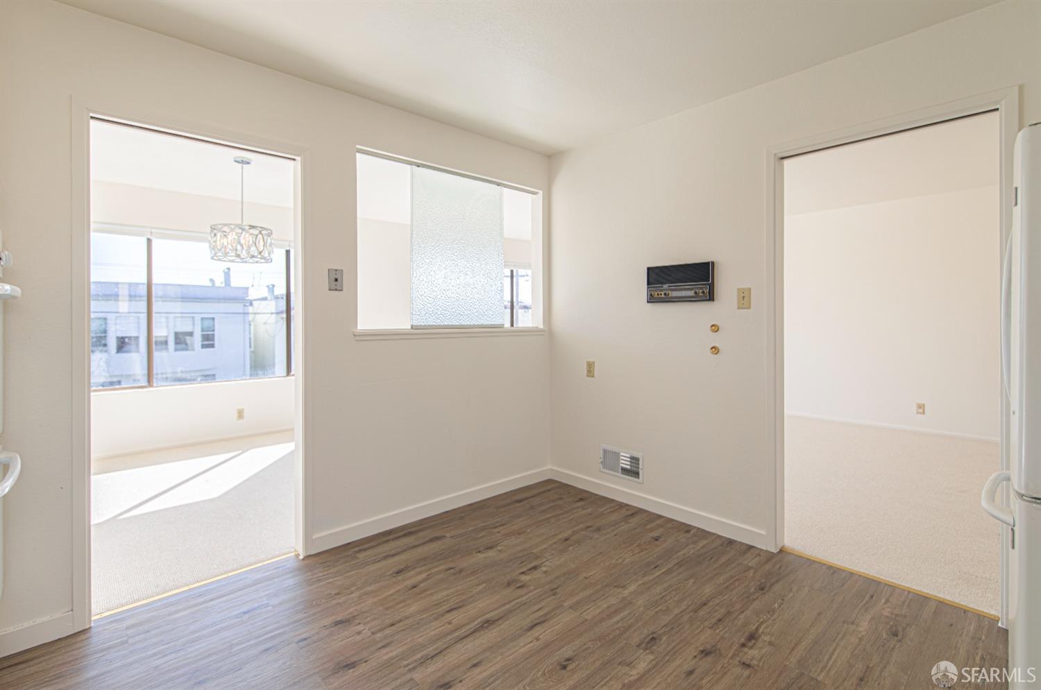 Detail Gallery Image 10 of 30 For 348 Holyoke St, San Francisco,  CA 94134 - 4 Beds | 2 Baths